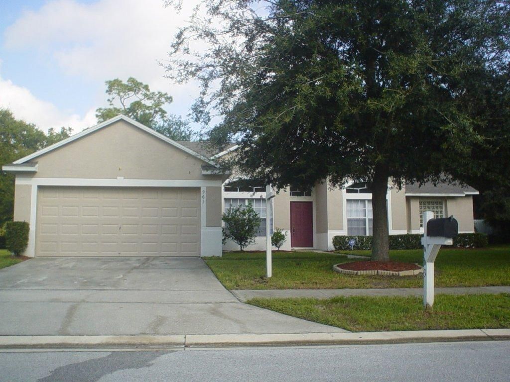 Casselberry Home, FL Real Estate Listing